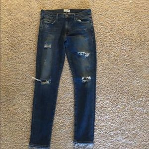 AGOLDE. Size 28 skinny jeans.